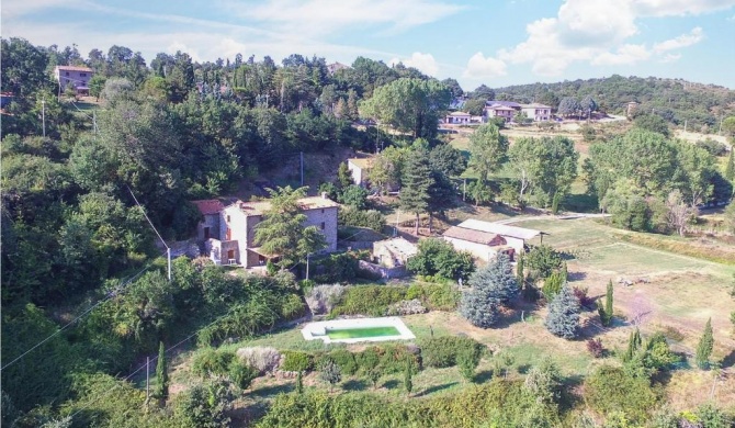 Nice home in Cortona with 5 Bedrooms, WiFi and Outdoor swimming pool