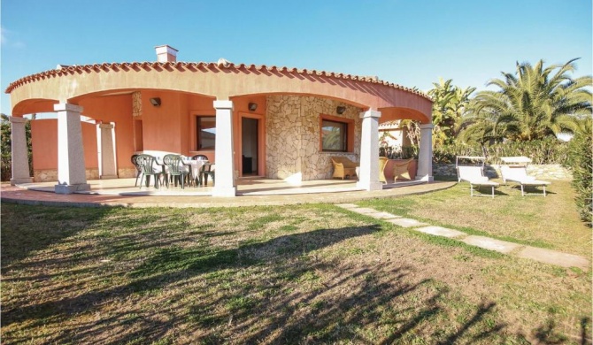 Beautiful home in Costa Rei -CA- with 3 Bedrooms and WiFi