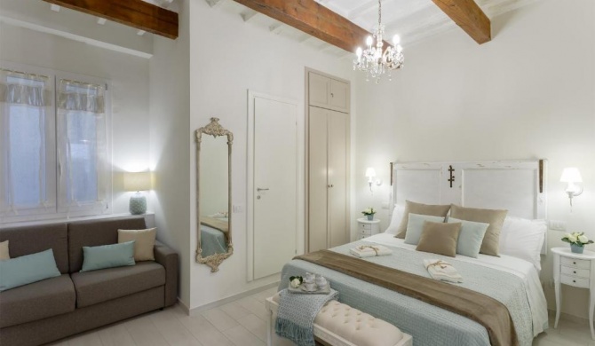 Accademia Gallery Charming Suite