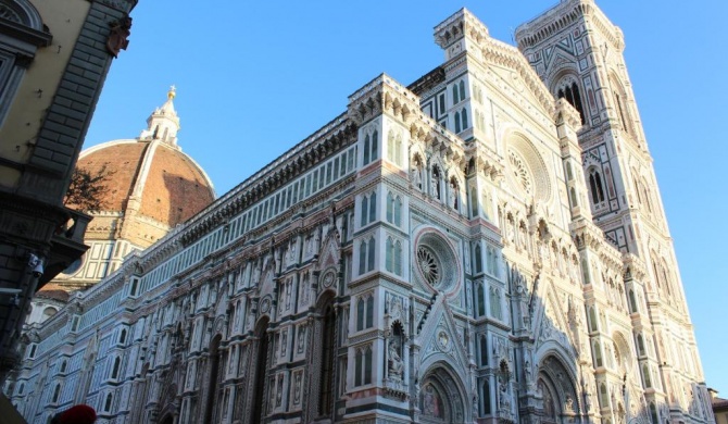Casa MEDICI RICCARDI - 50mt da Piazza Duomo