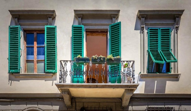 Classic Tuscany Apartments