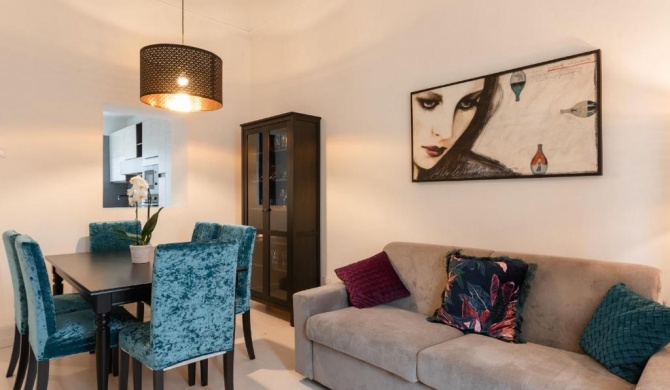 Gallery Art Apartment in San Frediano