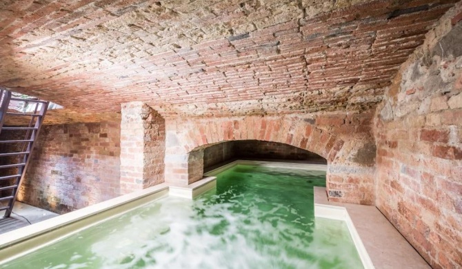 Giglio Exclusive Villa with Romantic Pool
