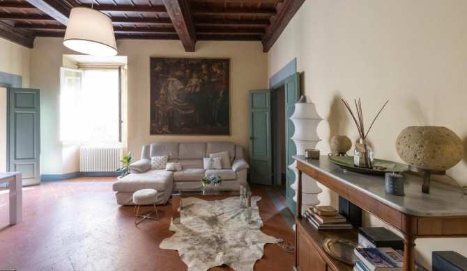 Ginny’s house- Borgo la croce luxury apartment